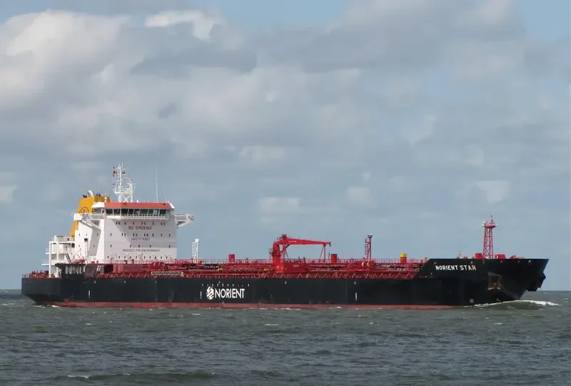 LEON ZEUS Tanker IMO 9396385 photo 3
