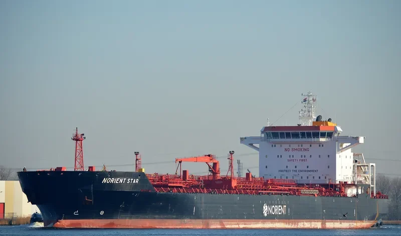 LEON ZEUS Tanker IMO 9396385 photo 9
