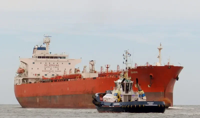 AQUADISIAC Tanker IMO 9396713 photo 6