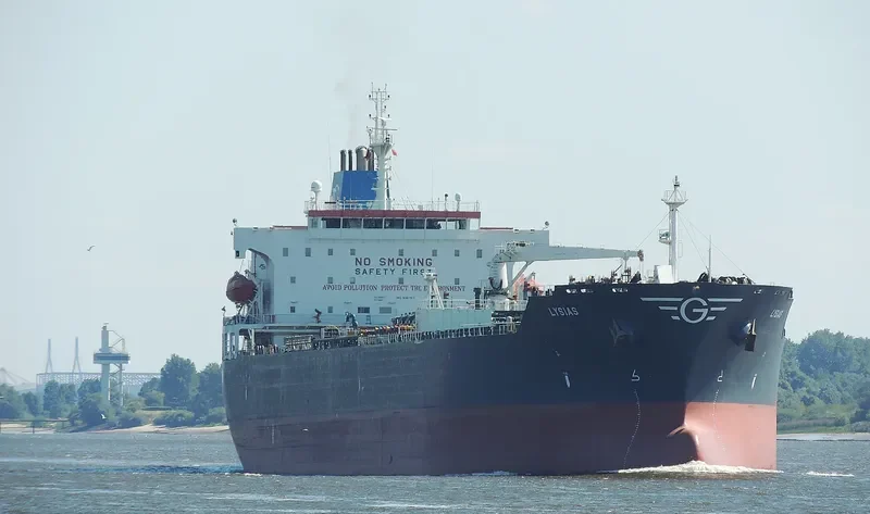 LYSIAS Tanker IMO 9397511 photo 4