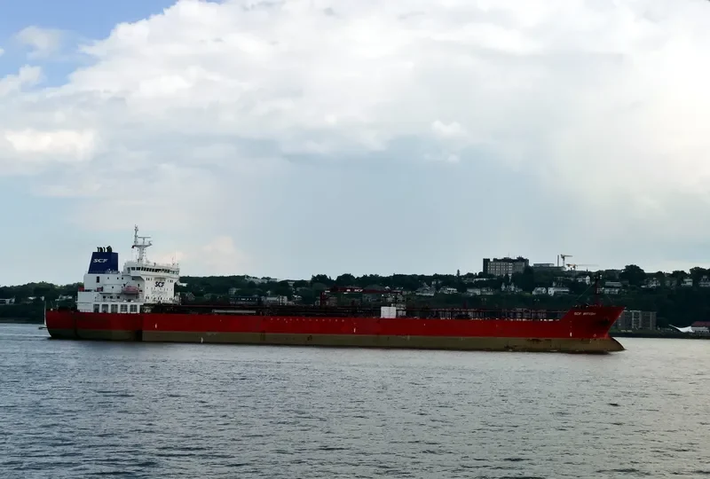 SCF IRTYSH Tanker IMO 9397535 photo 6