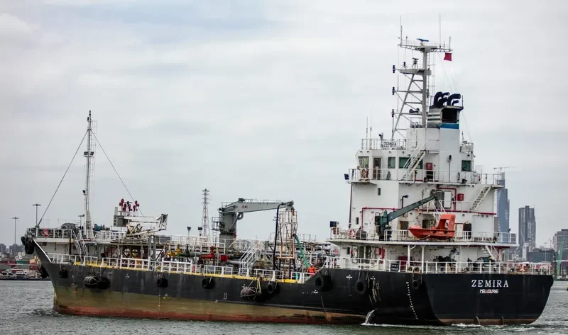 ZEMIRA Tanker IMO 9397767 photo 6