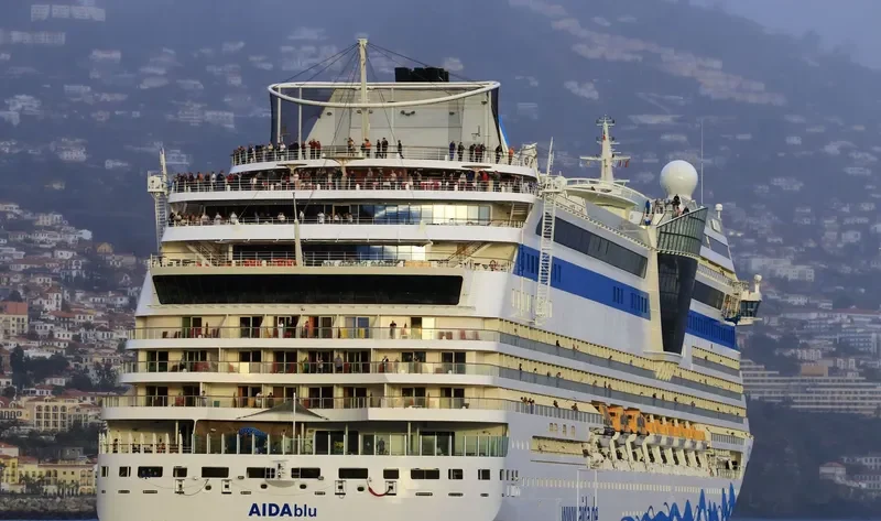 AIDABLU Passenger Ship IMO 9398888 photo 8
