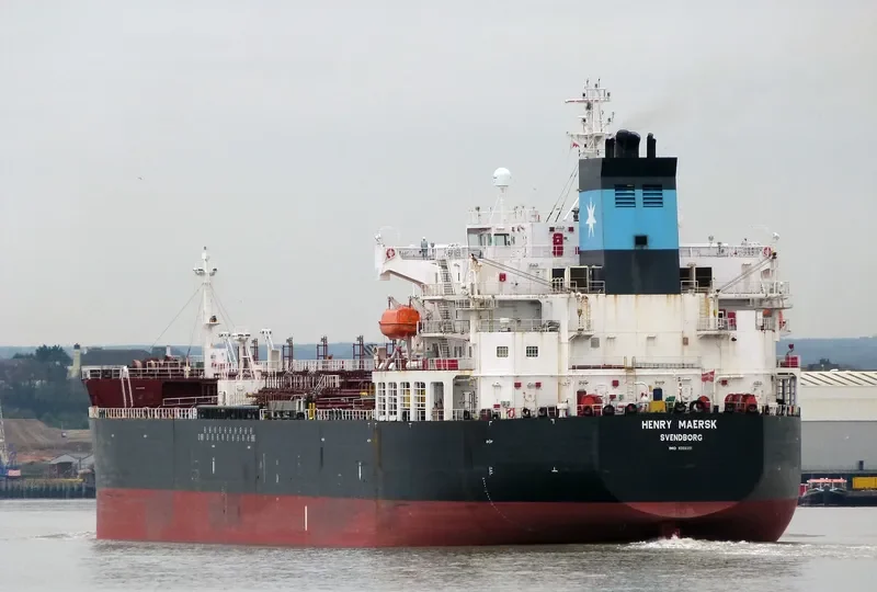 HENRY MAERSK Tanker IMO 9399351 photo 4