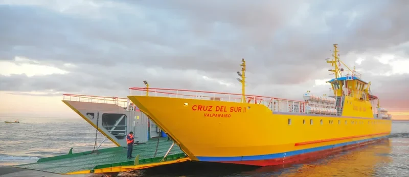 CRUZ DEL SUR II Ro-Ro IMO 9399428 photo 2