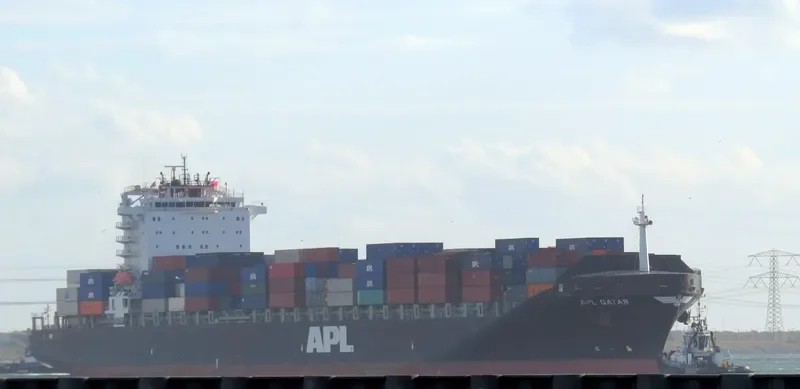 ZHONG GU JIANG SU Container Ship IMO 9400148 photo 7
