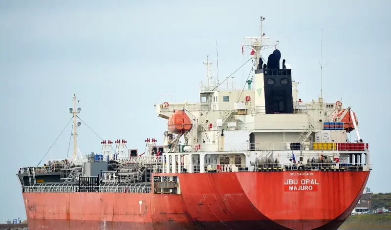 JBU OPAL Tanker IMO 9400409 photo 6
