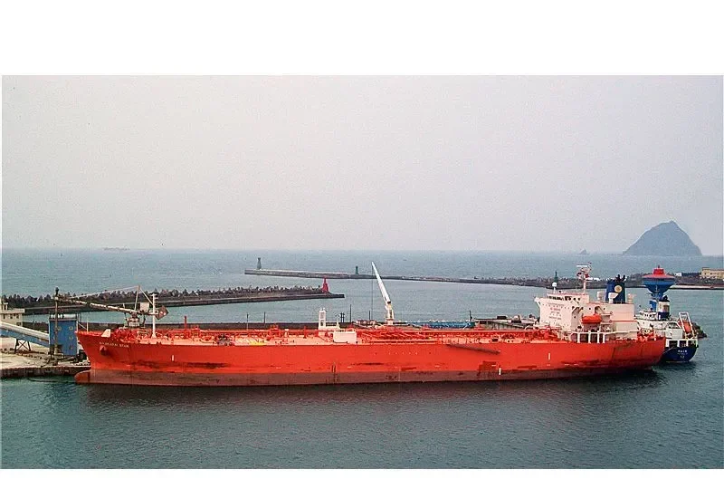 ST.GERTRUD Tanker IMO 9400837 photo 6