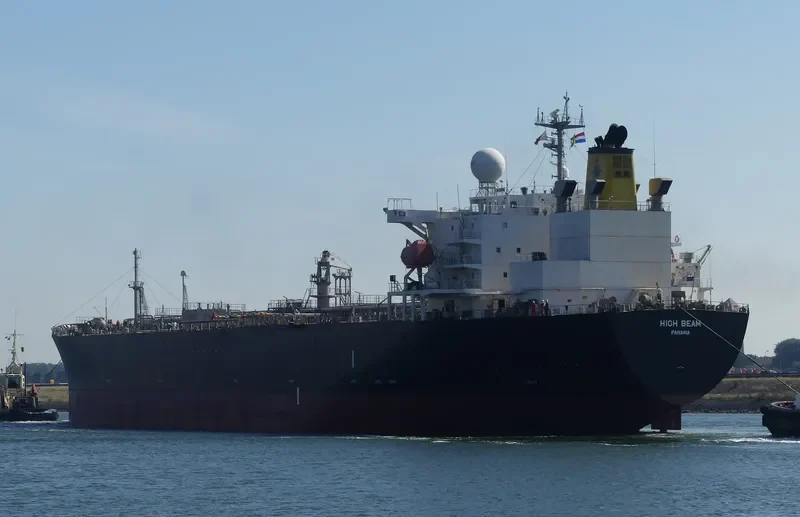 IMPERIAL Tanker IMO 9400849 photo 6