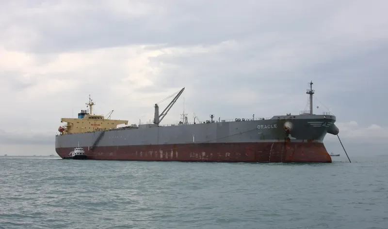 ORACLE Tanker IMO 9400980 photo 2