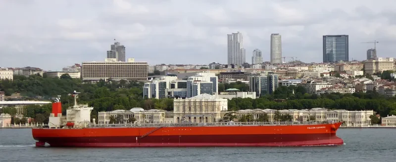 FALCON EXPRESS Tanker IMO 9402213 photo 3