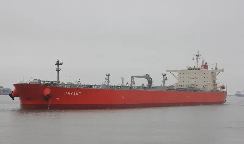 RAYSUT Tanker IMO 9402225 photo 10