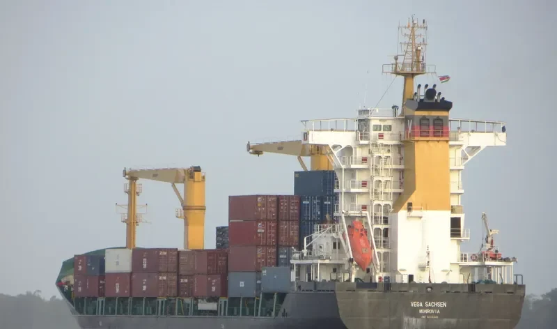 VEGA SACHSEN Container Ship IMO 9403449 photo 4