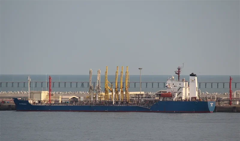 SERENGETI Tanker IMO 9403554 photo 8