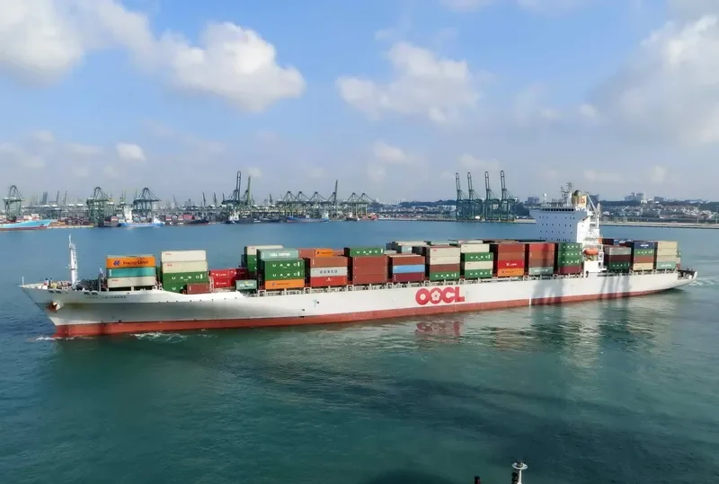 OOCL LE HAVRE Container Ship IMO 9404857 photo 10
