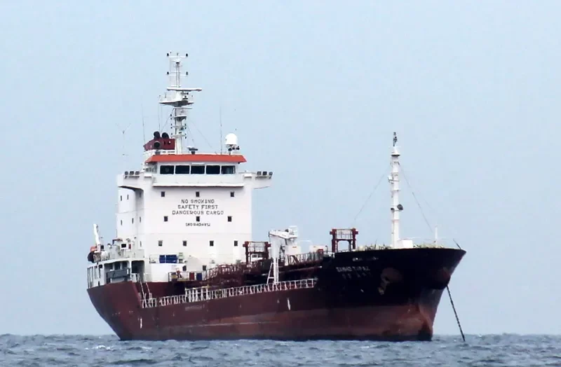 YC ACACIA Tanker IMO 9404912 photo 3