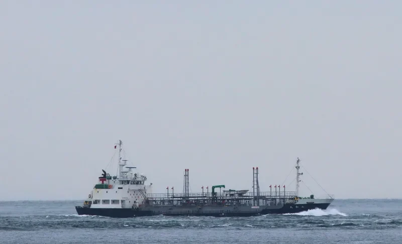 SANWA MARU Tanker IMO 9405124 photo 4