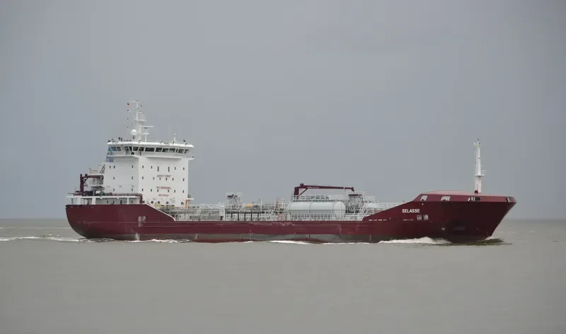 SELASSE Tanker IMO 9405320 photo 2