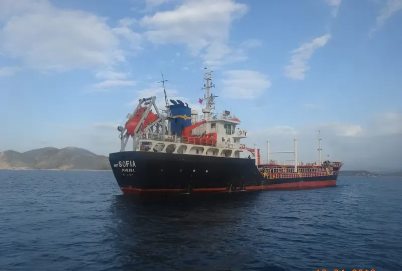 REEM 7 Tanker IMO 9405617 photo 9