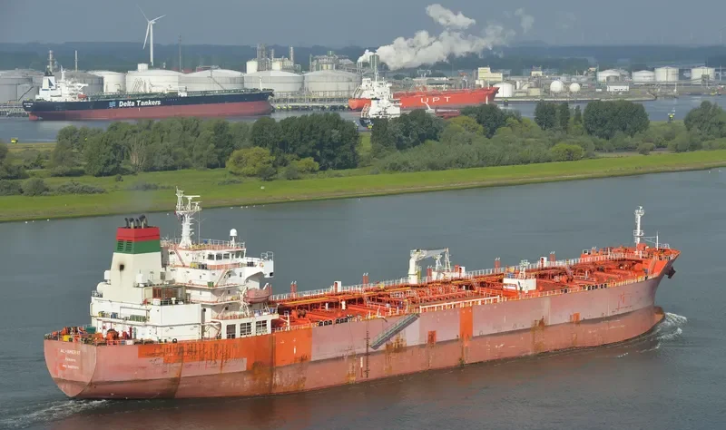 AL AMERAT Tanker IMO 9405851 photo 4
