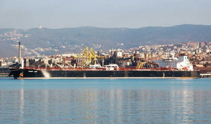 FRONT LOKI Tanker IMO 9406013 photo 3