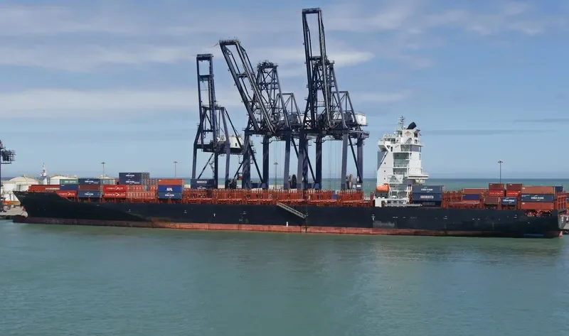 VELA Container Ship IMO 9406180 photo 6