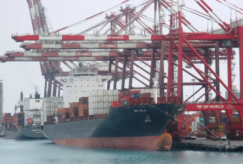 VELA Container Ship IMO 9406180 photo 8