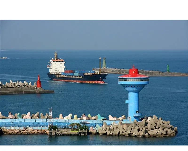 DANUM 173 Container Ship IMO 9406271 photo 5