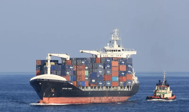 DEVON Container Ship IMO 9406843 photo 3