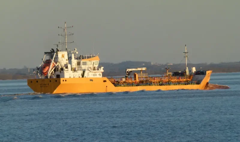 TATIANA B Tanker IMO 9406972 photo 7