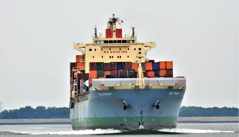 MOL EMISSARY Container Ship IMO 9407158 photo 9