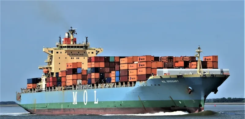 MOL EMISSARY Container Ship IMO 9407158 photo 10