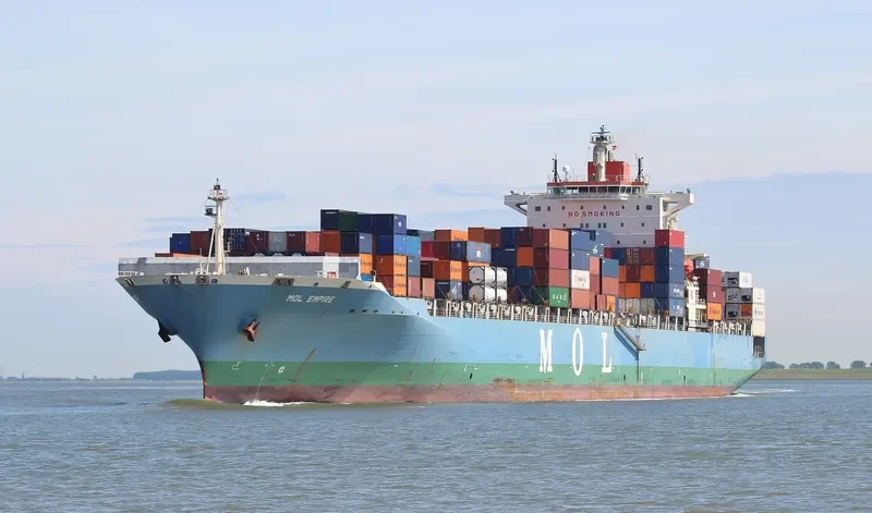 MOL EMPIRE Container Ship IMO 9407160 photo 7