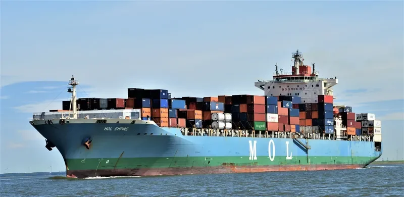MOL EMPIRE Container Ship IMO 9407160 photo 10