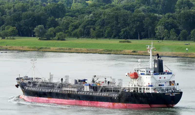 ORIENTAL MARGUERITE Tanker IMO 9407201 photo 9