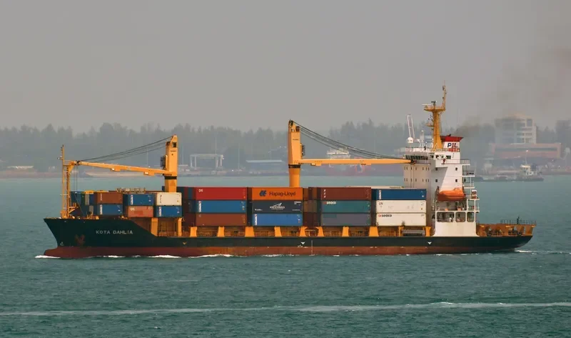 KOTA DAHLIA Container Ship IMO 9408449 photo 2