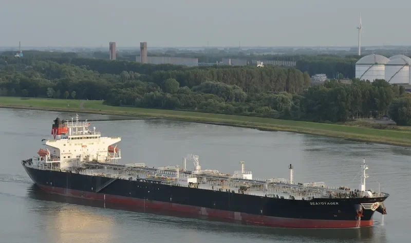 SEAVOYAGER Tanker IMO 9408762 photo 2