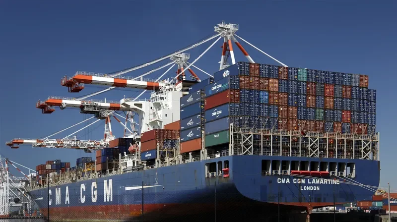 CMA CGM LAMARTINE Container Ship IMO 9409194 photo 9