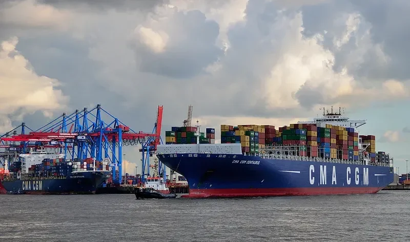 CMA CGM CENTAURUS Container Ship IMO 9410777 photo 8