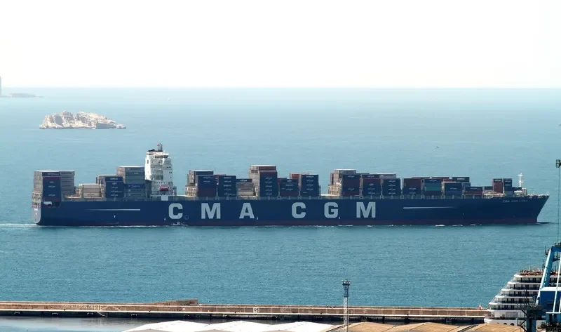 CMA CGM LYRA Container Ship IMO 9410806 photo 7