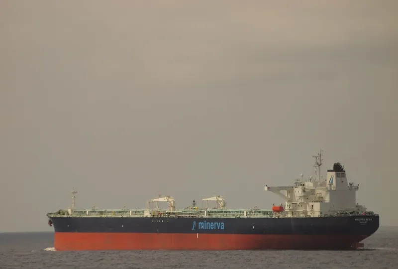 MINERVA VERA Tanker IMO 9411941 photo 7
