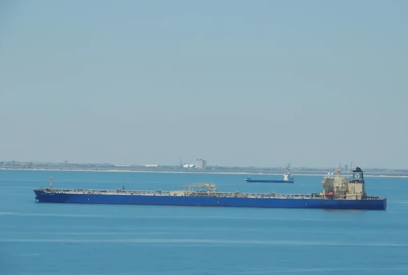 DELTA MED Tanker IMO 9412309 photo 5