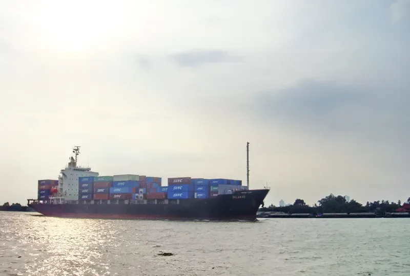 BELAWAN Container Ship IMO 9412828 photo 3