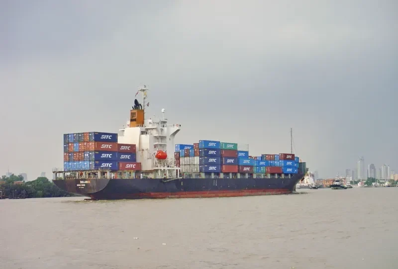 BELAWAN Container Ship IMO 9412828 photo 4