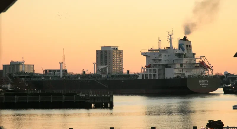 DIGNITY Tanker IMO 9413676 photo 4