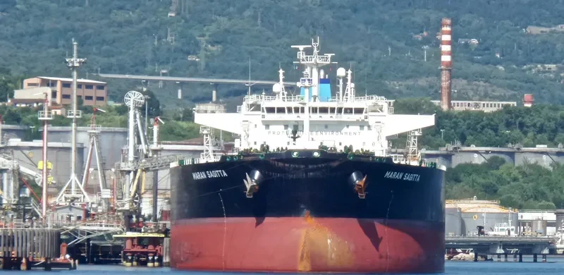 MARAN SAGITTA Tanker IMO 9414034 photo 9