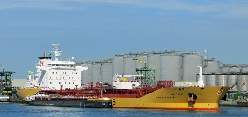 STOLT ISLAND Tanker IMO 9414058 photo 6