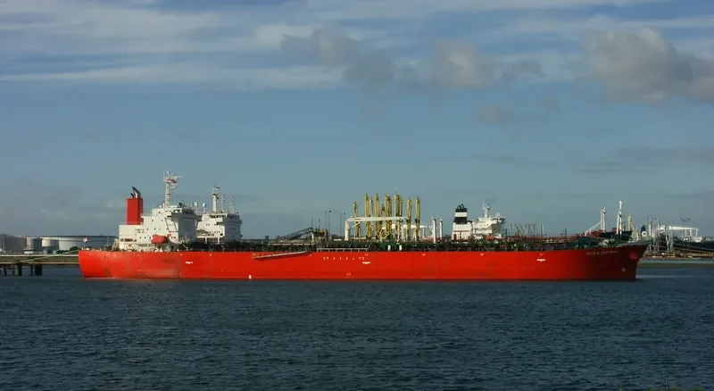 BRUNSWICK Tanker IMO 9414280 photo 8