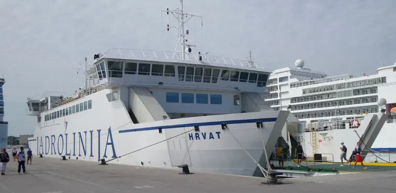 HRVAT Ro-Ro IMO 9415181 photo 10
