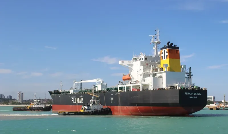 FLUMAR BRASIL Tanker IMO 9416836 photo 8